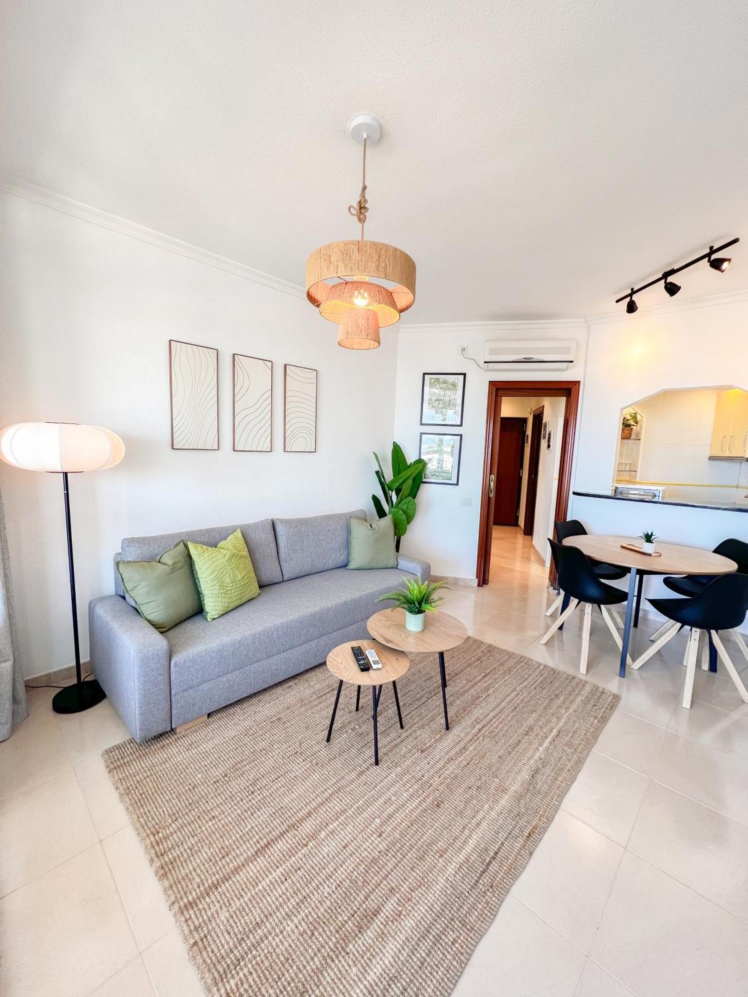 Cozy Flat With Sea Views La Torre Leilighet Torremolinos Eksteriør bilde